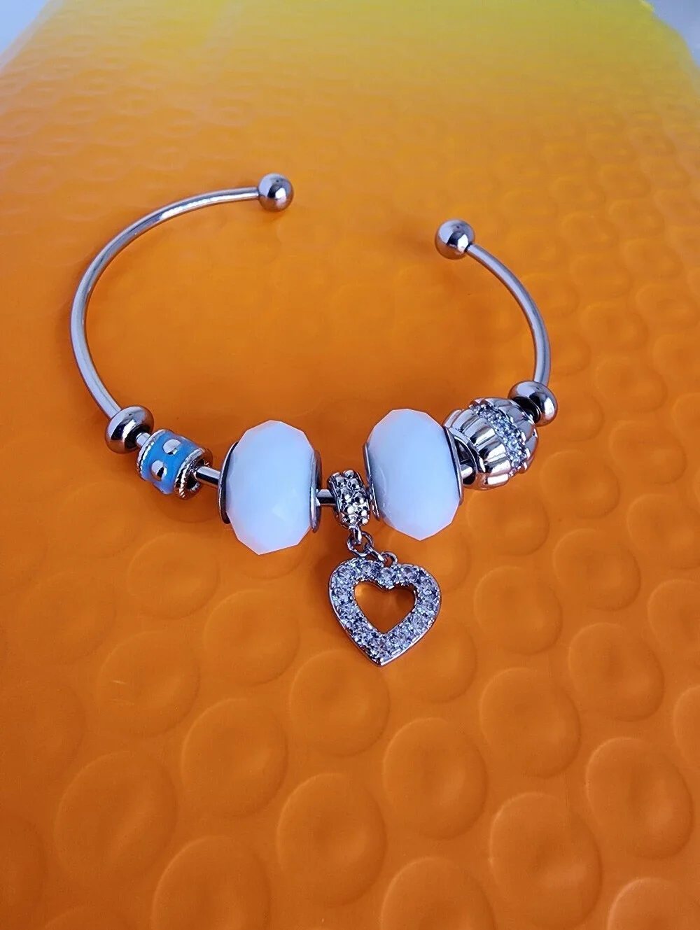 Silver Tone Charm Bangle Bracelet Removable Charms Heart Dangle White Beads